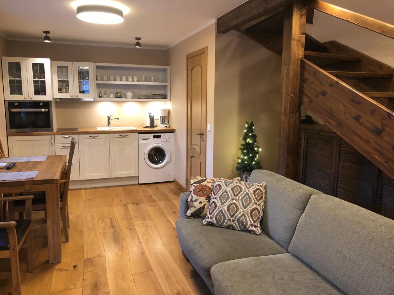 Alexander Apartments Тарту Екстериор снимка